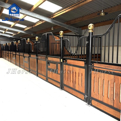 الخيل الأوروبية الفاخرة مستقرة لوحات الحائط الداخلية الداخلية الحصان الخيزراني