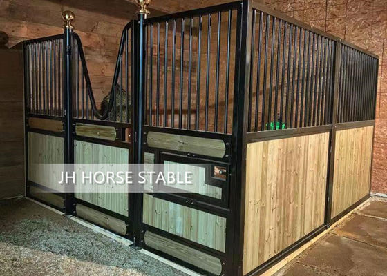 فواصل الجبهات HDG 50x50 إسطبلات الخيول الأوروبية